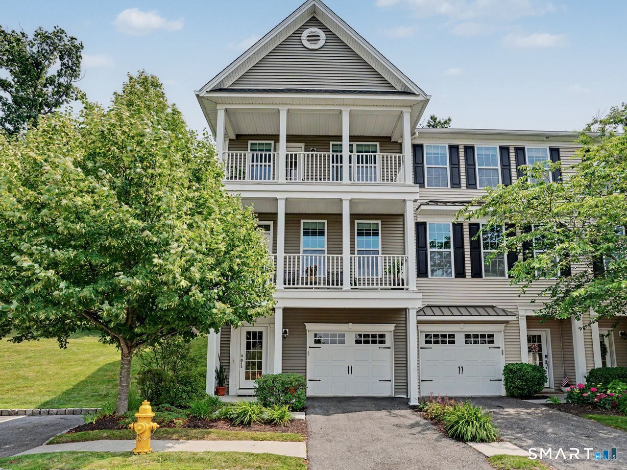 64 Warrington Round, 64, Danbury, CT 06810 | For Sale at $649,900