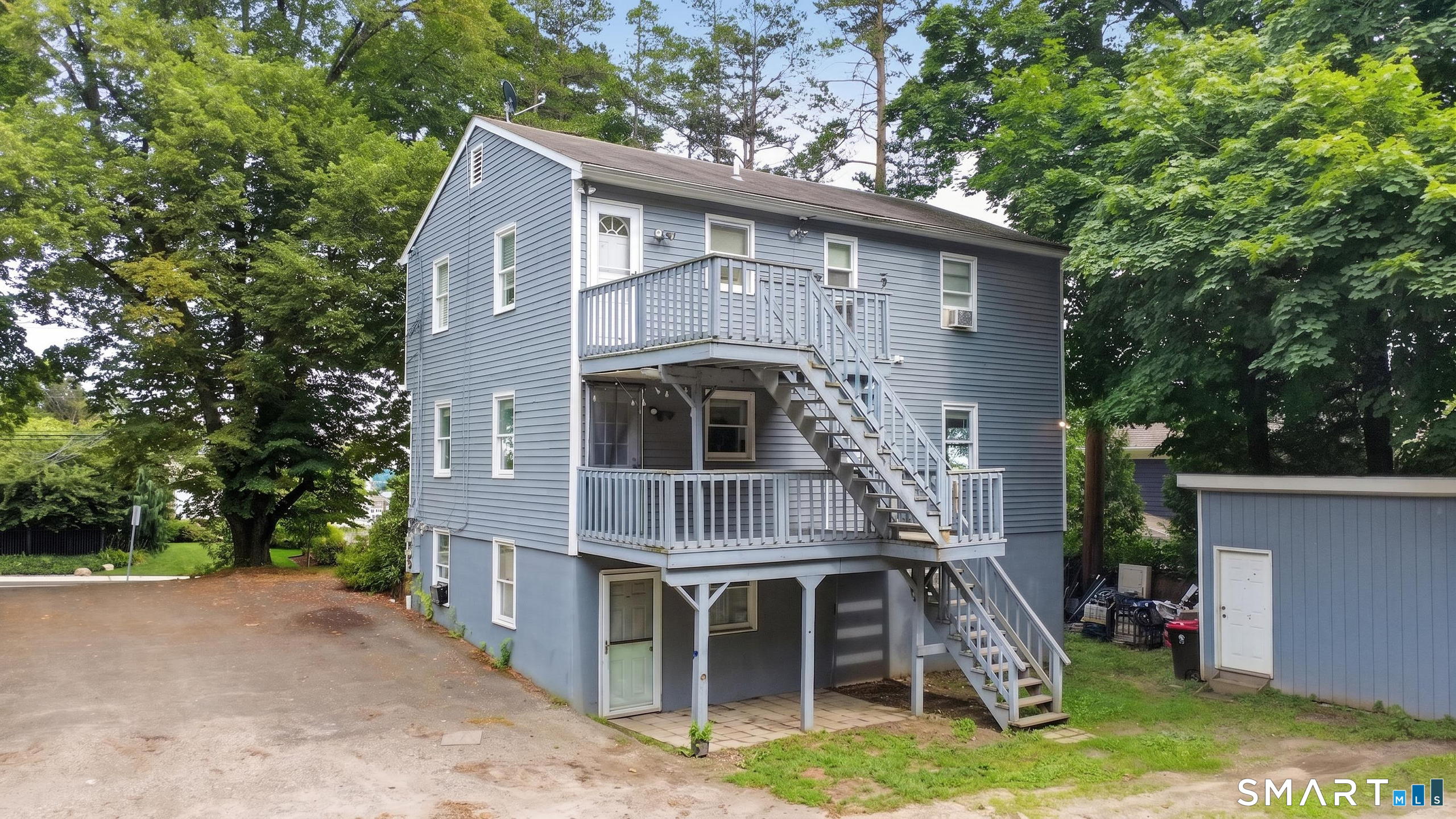 53 1/2 Elmwood Avenue, Norwalk, CT 06854 | For Sale at $799,900