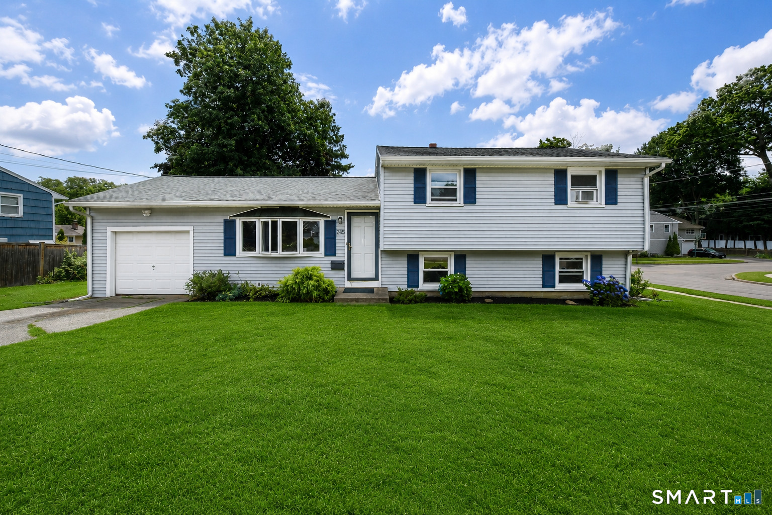 245 Oakwood Drive, Fairfield, CT 06824 | For Sale at $599,000