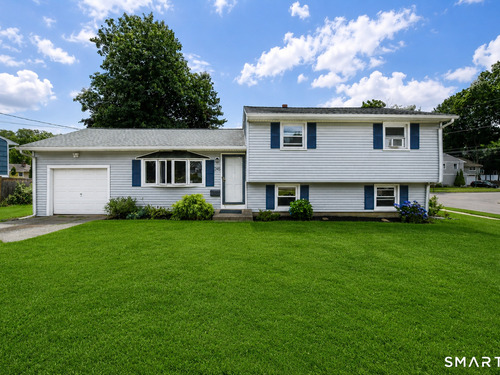  single family home for sale located at 245 Oakwood Drive, Fairfield, CT 06824