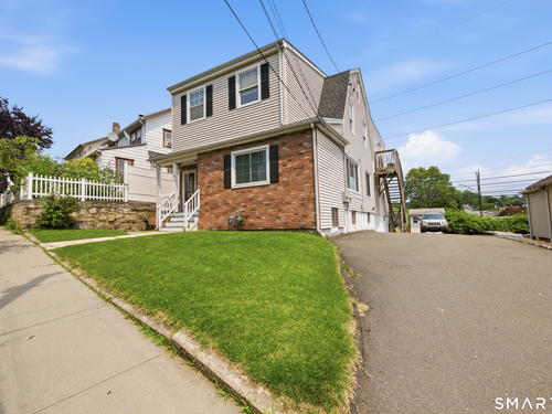  multi family home for sale located at 21 Culloden Road, Stamford, CT 06902