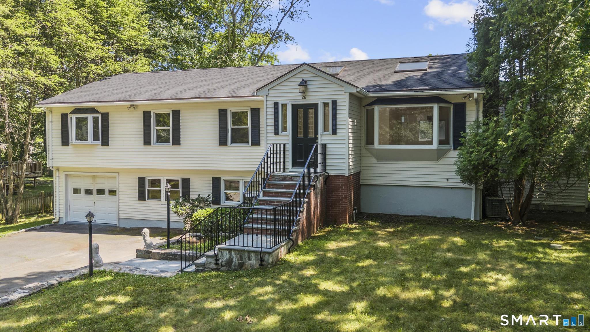 28 Gregory Road, Greenwich, CT 06807 | For Sale at $1,995,000