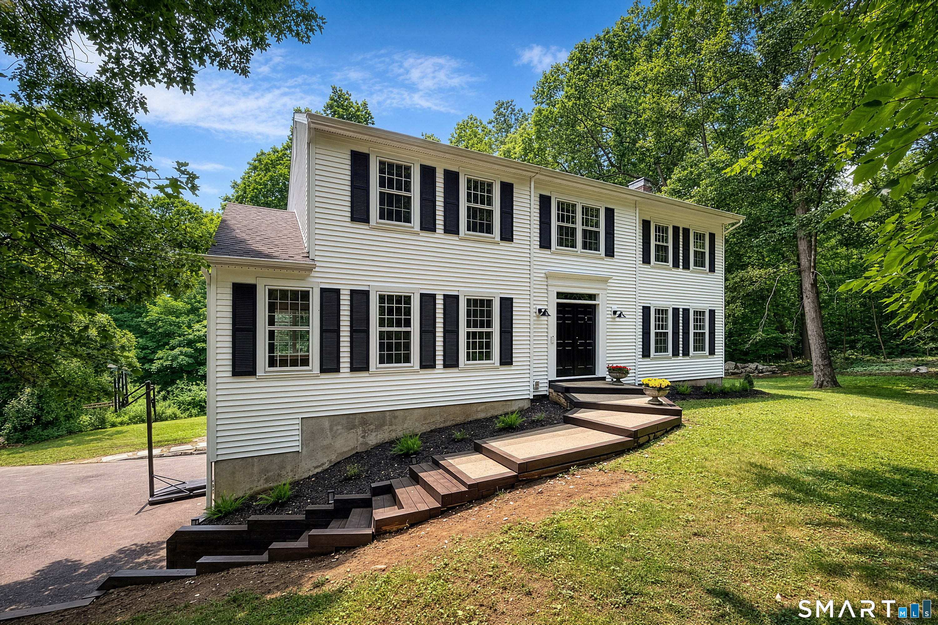 2 Sutherland Drive, Newtown, CT 06482 | For Sale at $726,500