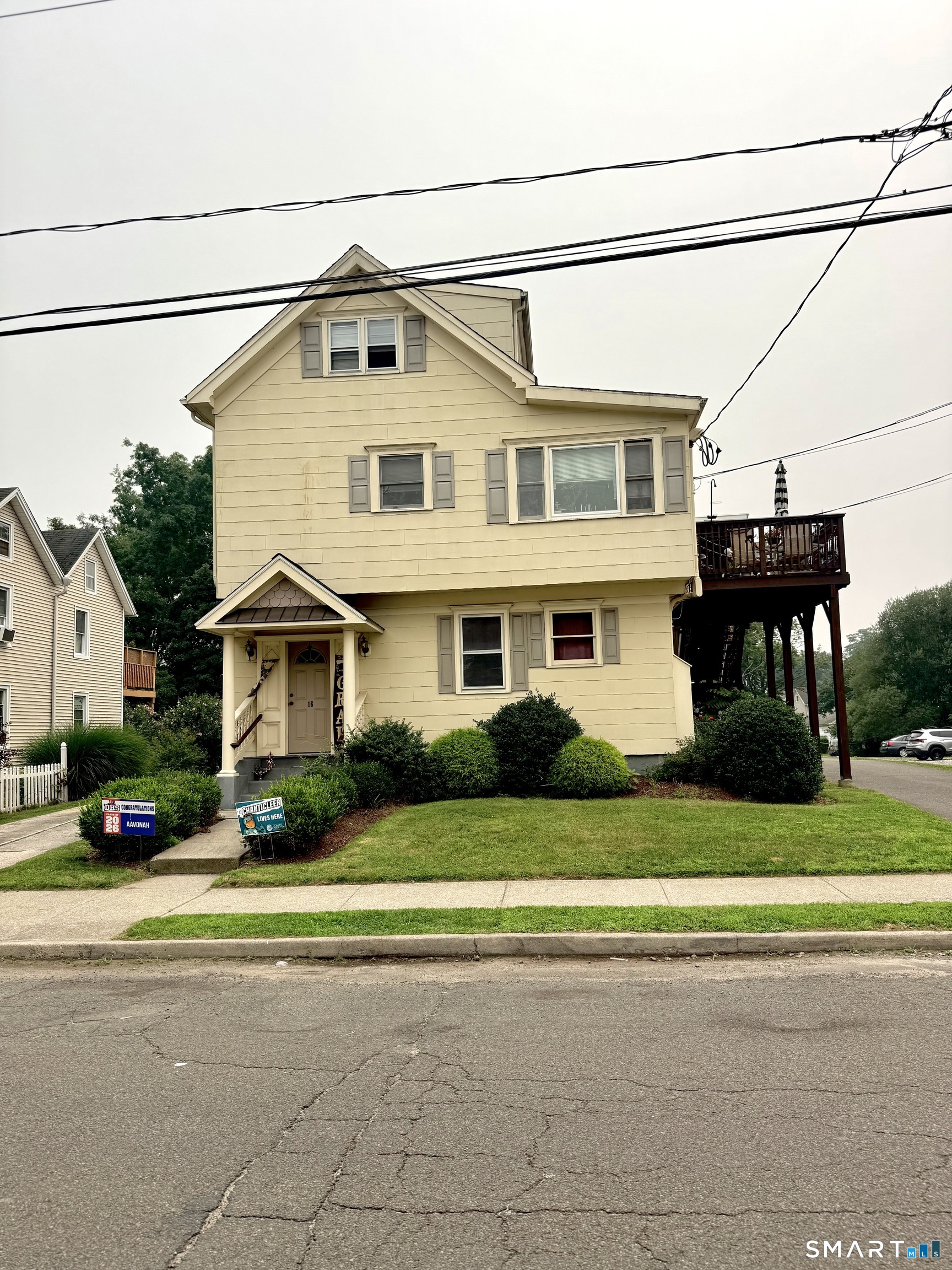 16 Cleveland Street, Danbury, CT 06810 | For Sale at $1,050,000