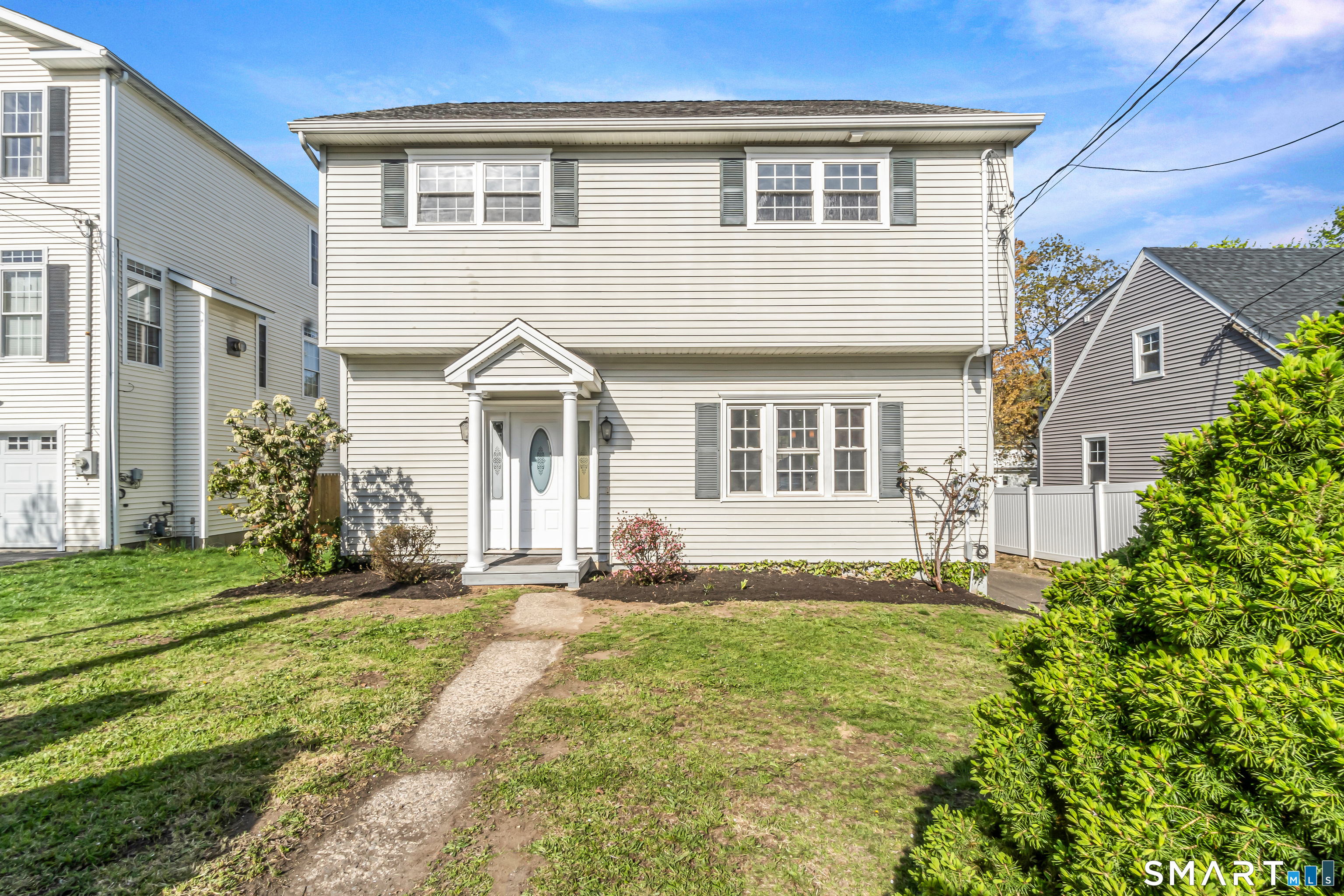 1770 Stratfield Road, Fairfield, CT 06825 | For Sale at $679,900