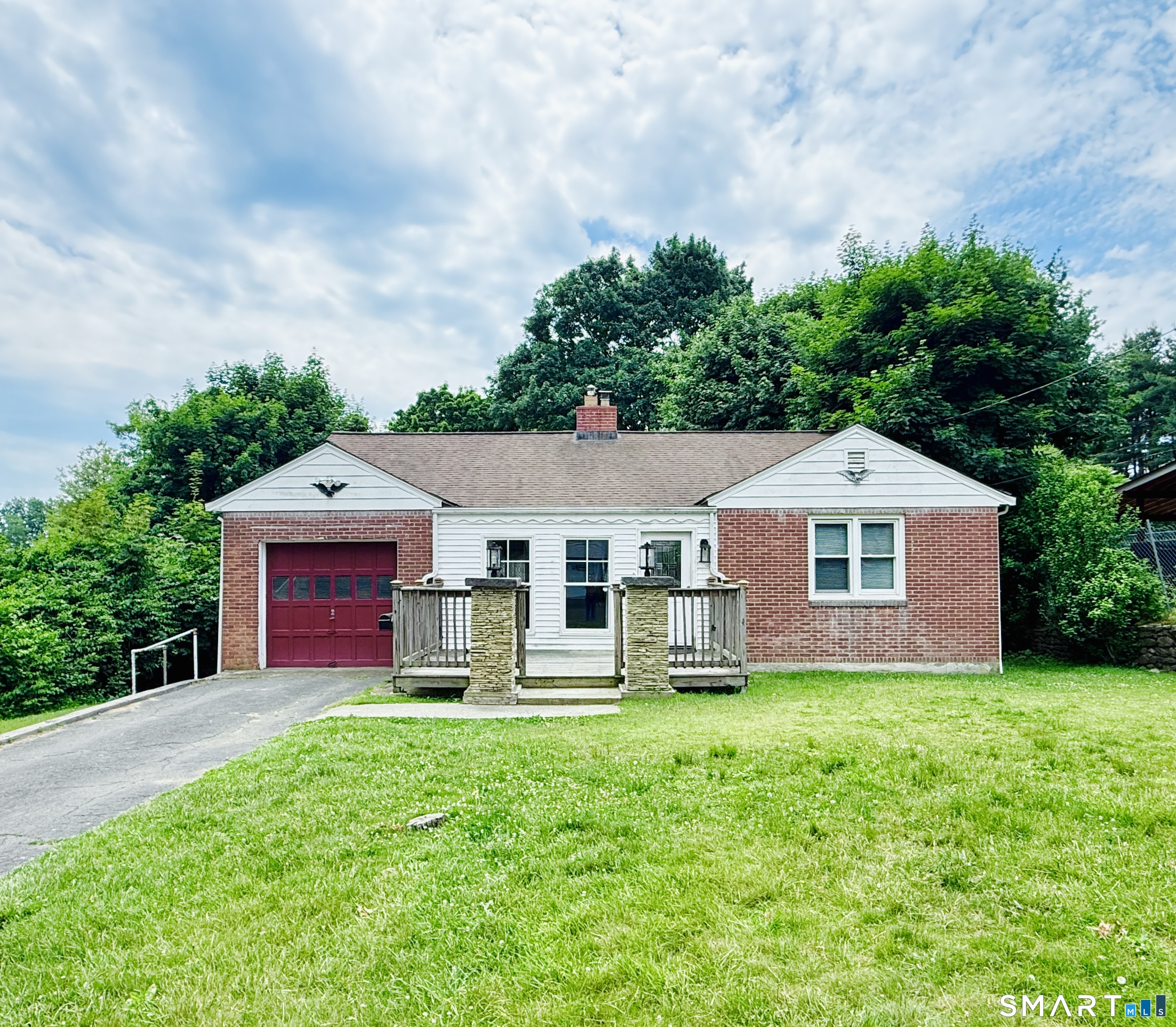 112 Ochsner Place, Bridgeport, CT 06606 | For Sale at $475,000