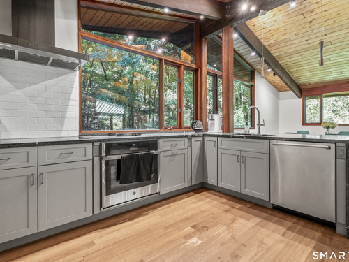 Contemporary single family home for sale located at 6 Great Pond Lane, Redding, CT 06896