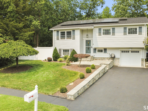 single family home for sale located at 8 Country Club Road, Norwalk, CT 06851