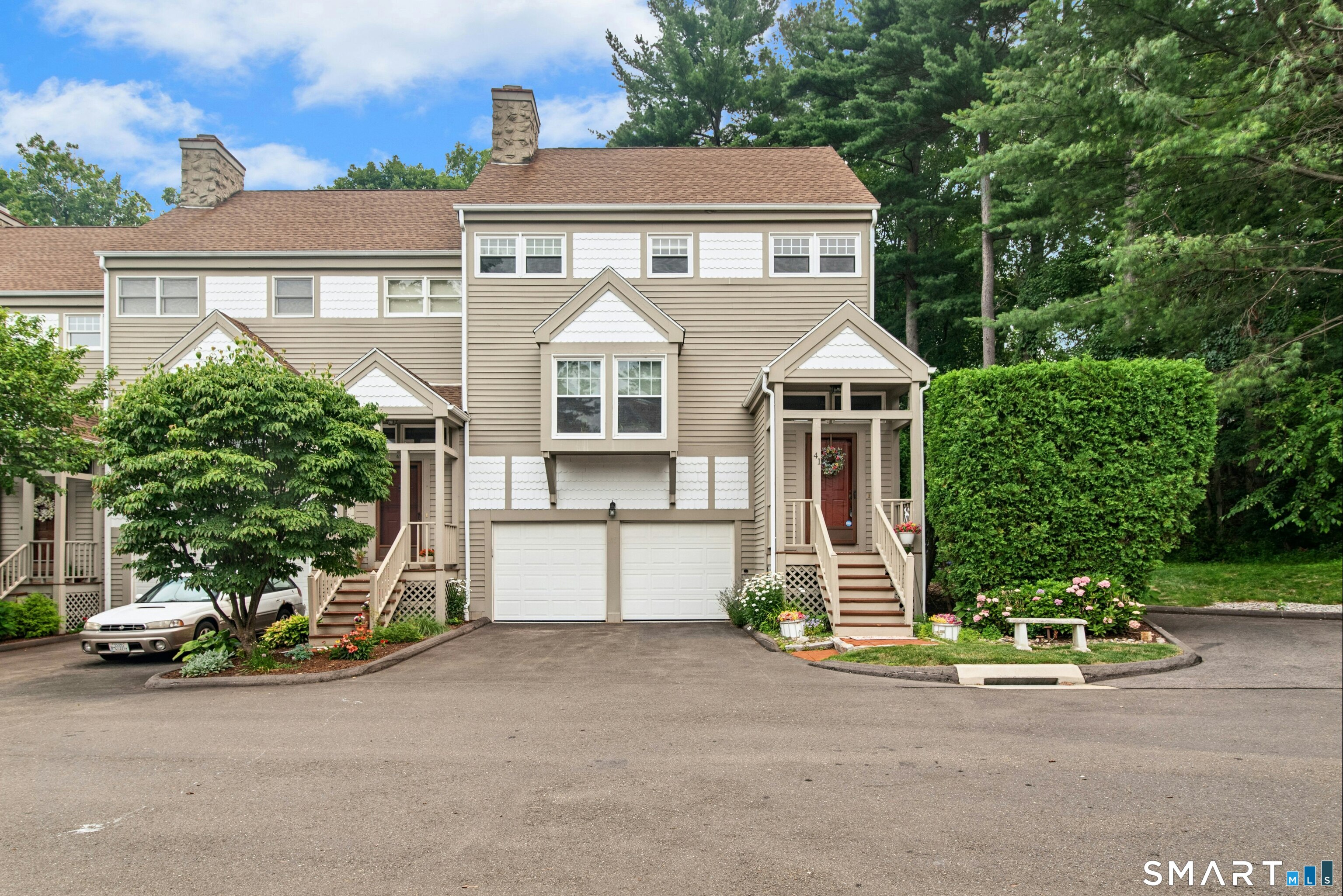 41 Greystone, 41, Shelton, CT 06484 | For Sale at $549,900