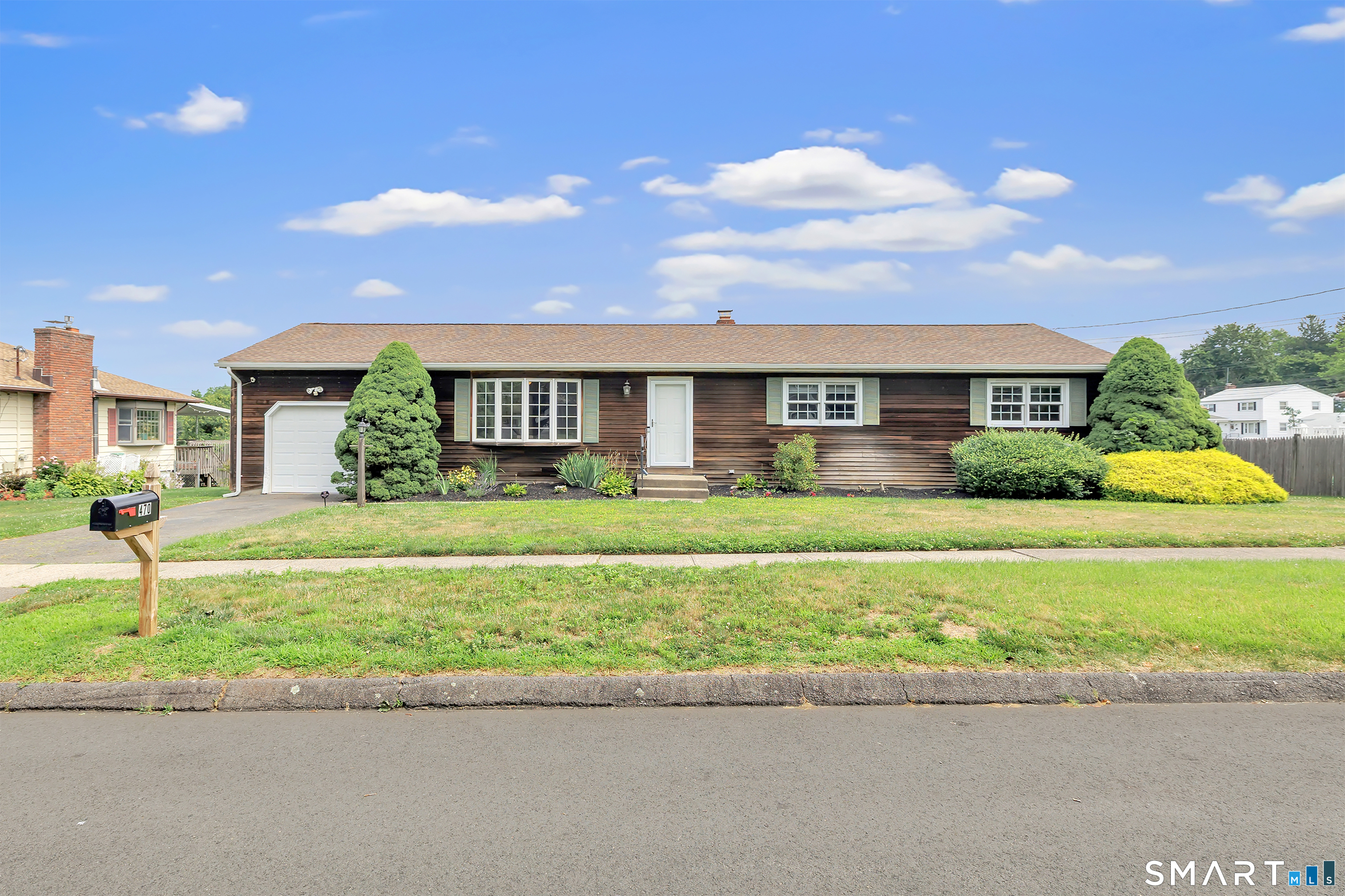 470 Oceanview Terrace, Stratford, CT 06615 | For Sale at $525,000