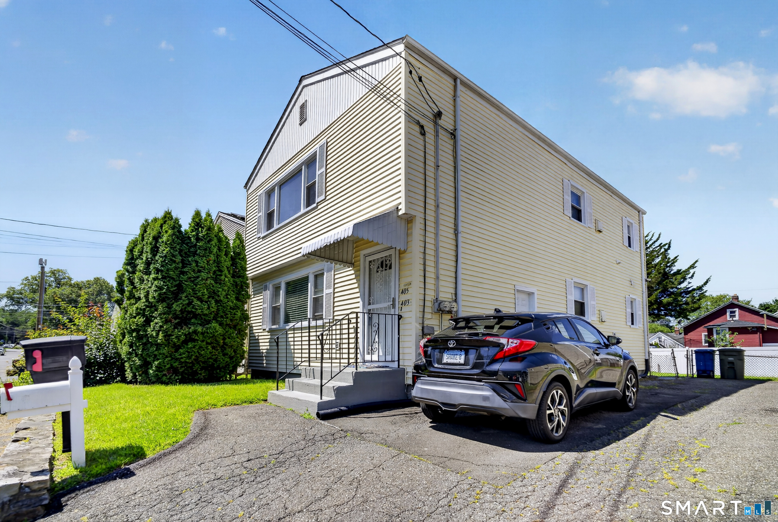 403-405 Indian Avenue, Bridgeport, CT 06606 | For Sale at $445,000