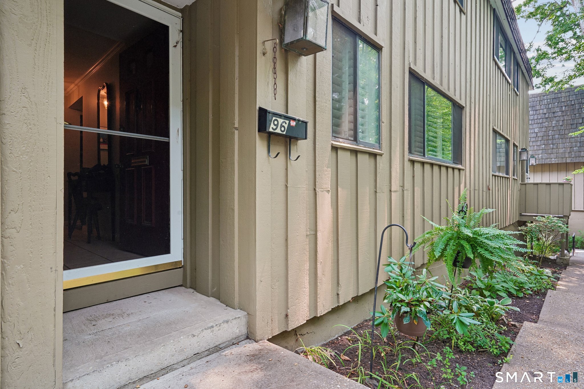 96 Ledgebrook Drive, 96, Norwalk, CT 06854 | For Sale at $465,000