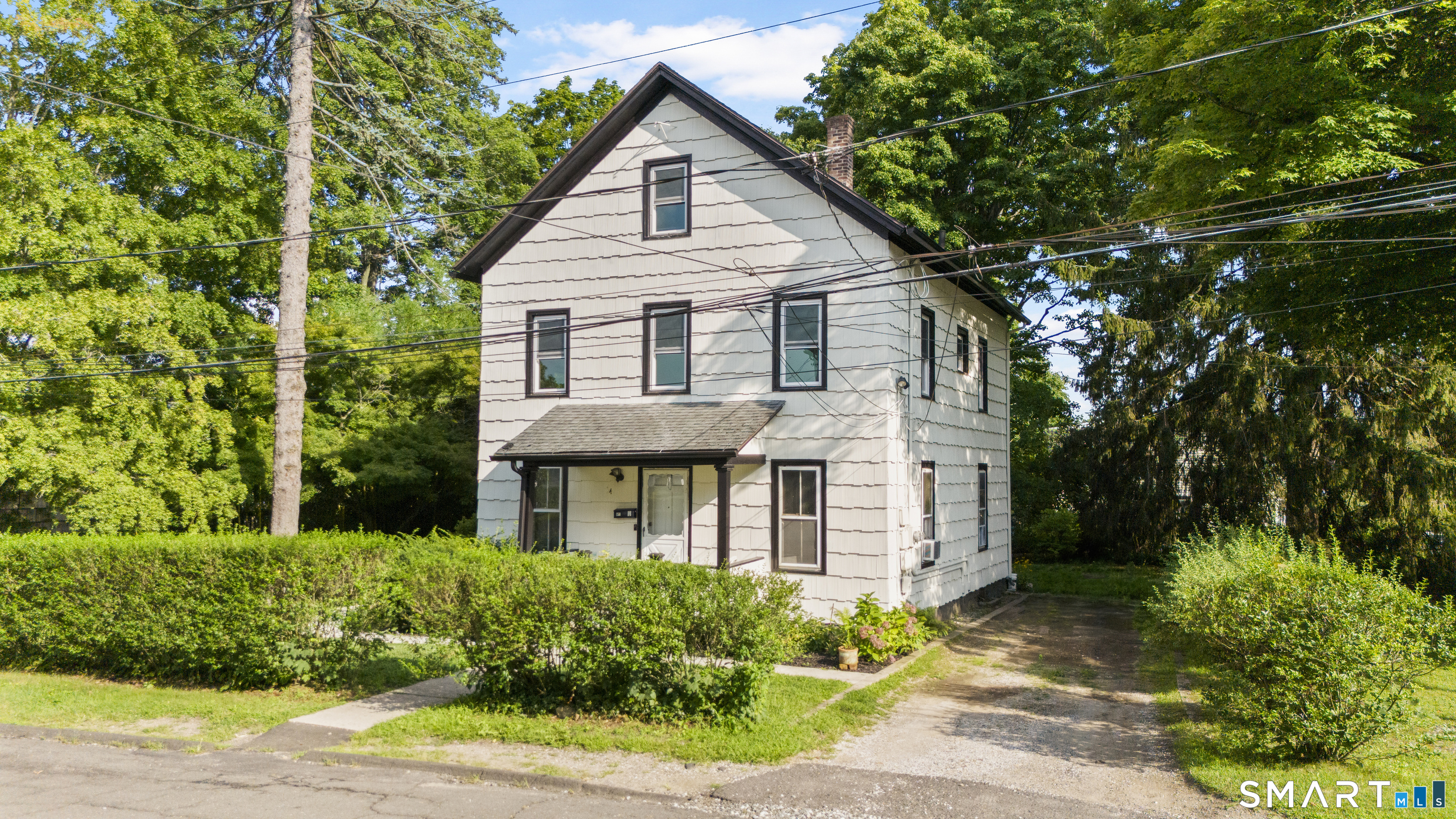 14 Home Place, Danbury, CT 06810 | For Sale at $649,000