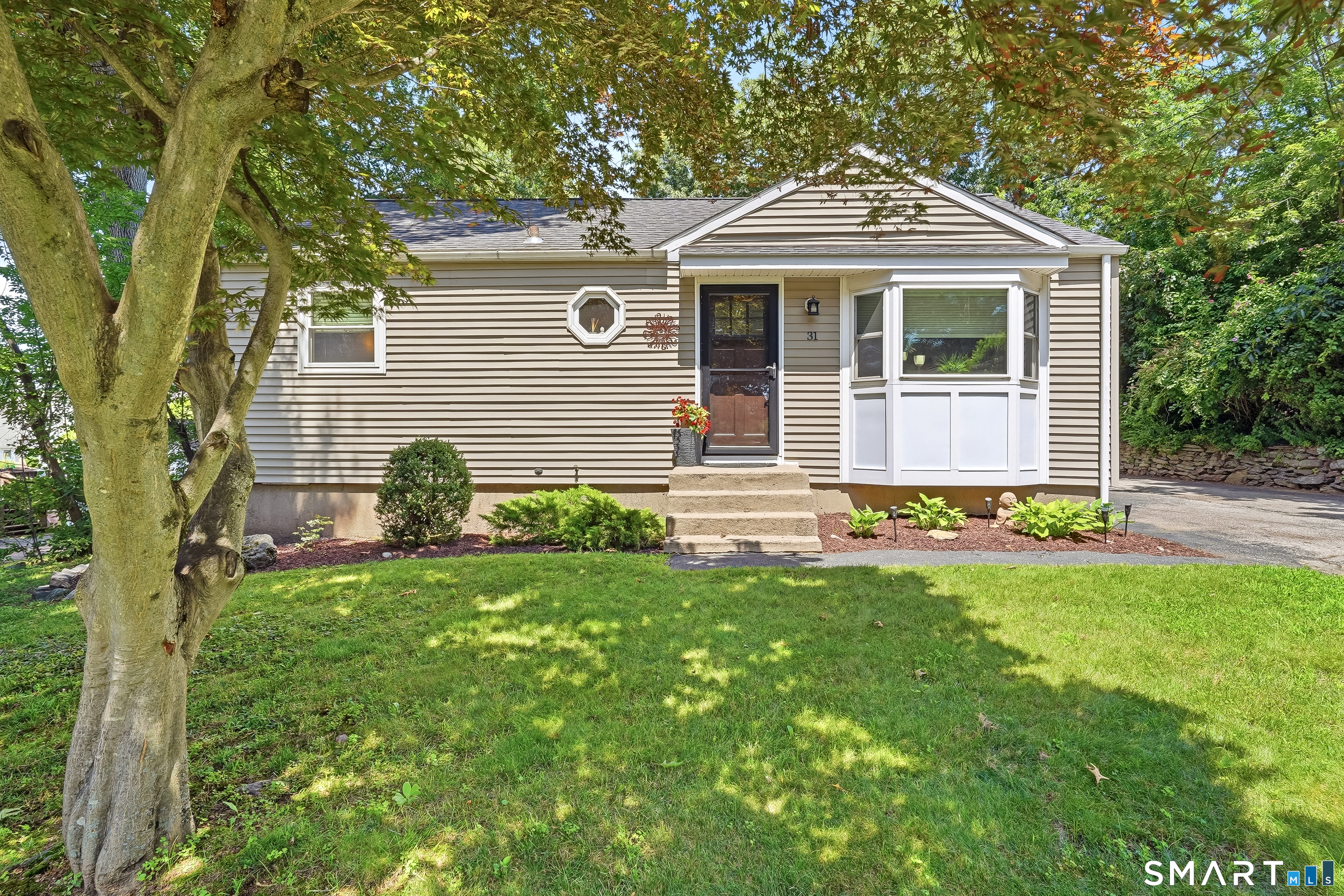 31 Sunset Drive, Shelton, CT 06484 | For Sale at $449,900