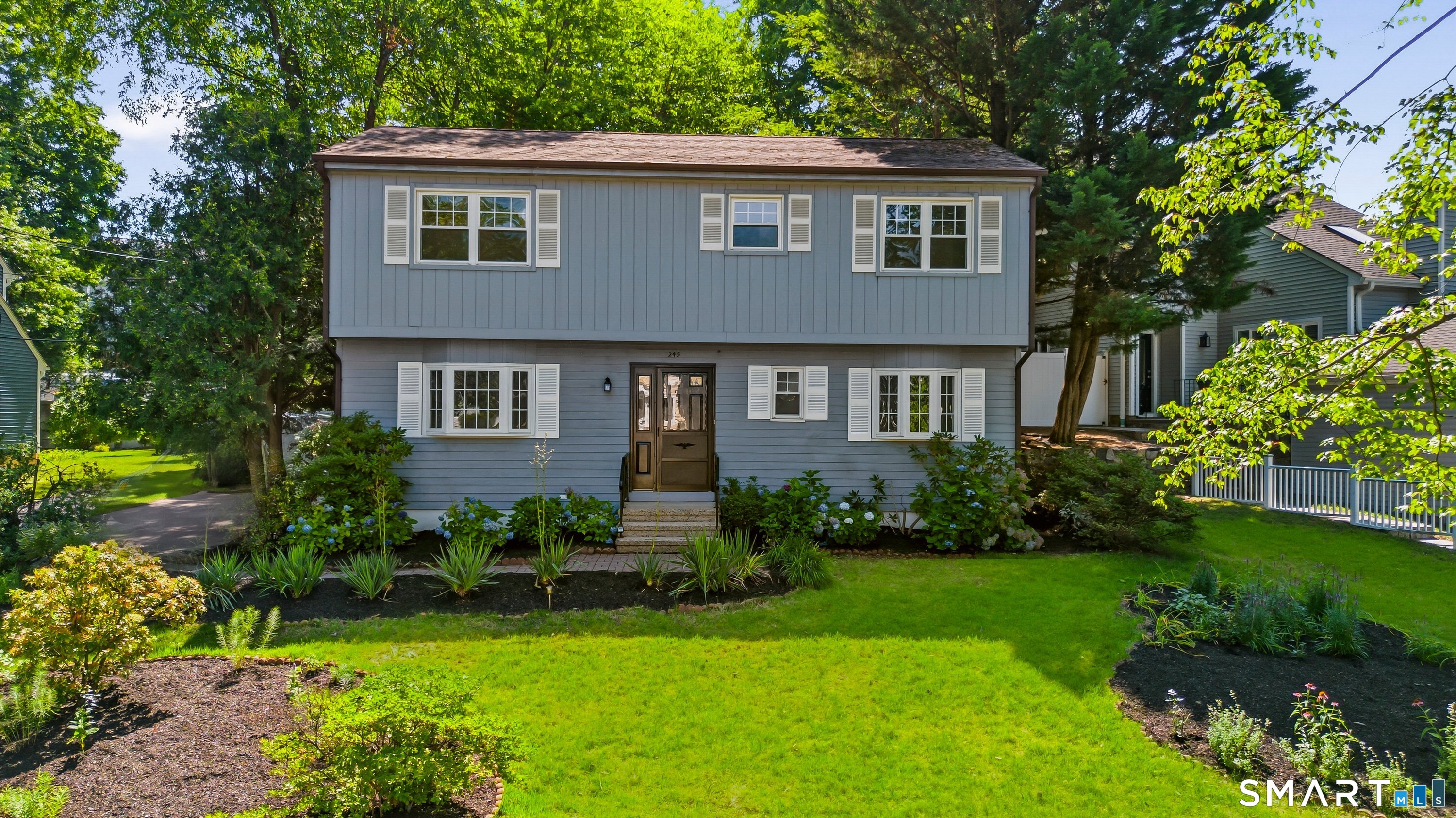 245 Hillandale Avenue, Stamford, CT 06906 | For Sale at $674,900