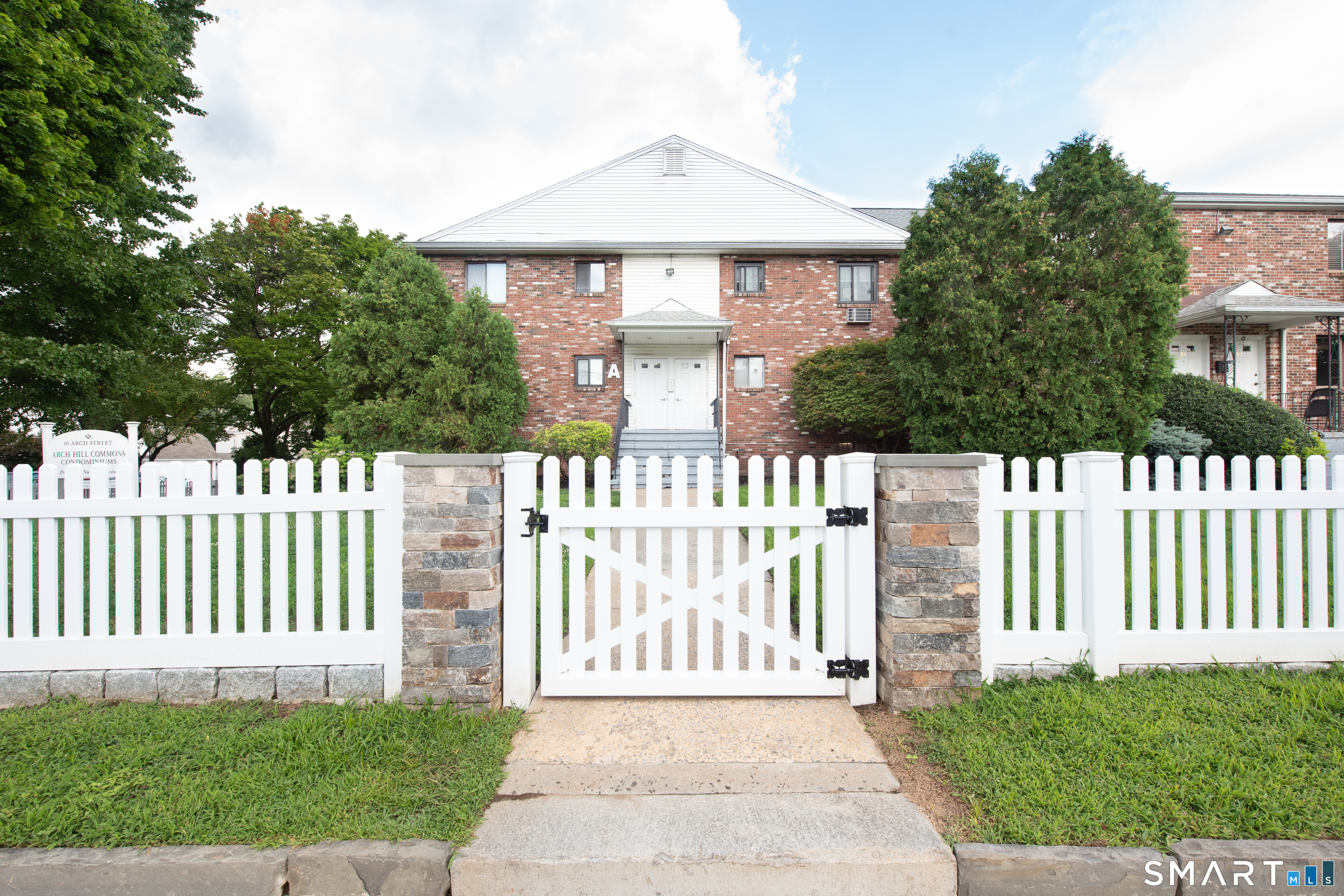 10 Arch Street, a4, Norwalk, CT 06850 | For Sale at $292,000