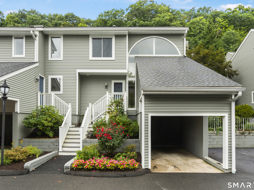 townhouse condo for sale located at 13 Glen Ridge, 13, Wilton, CT 06897