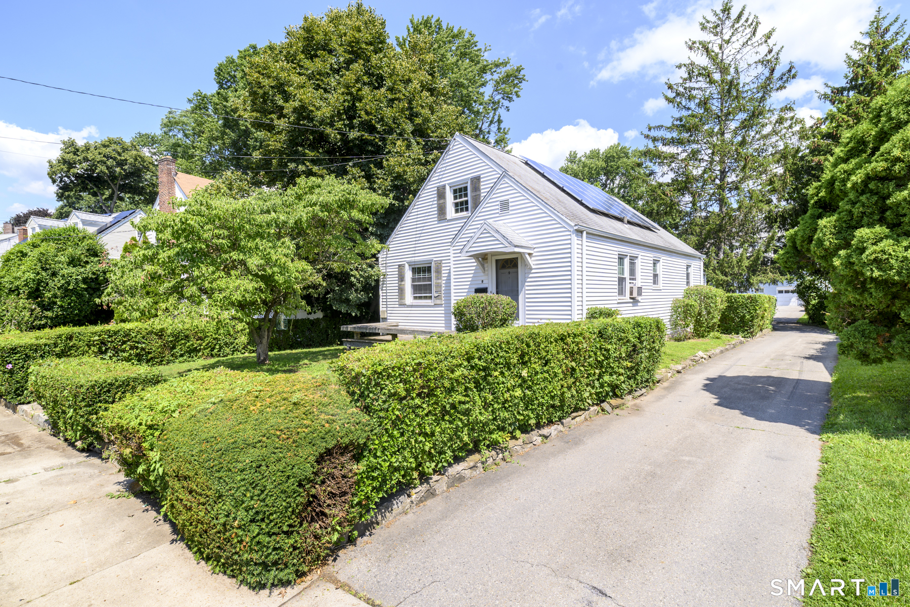 9 Penzance Road, Stamford, CT 06902 | For Sale at $395,000