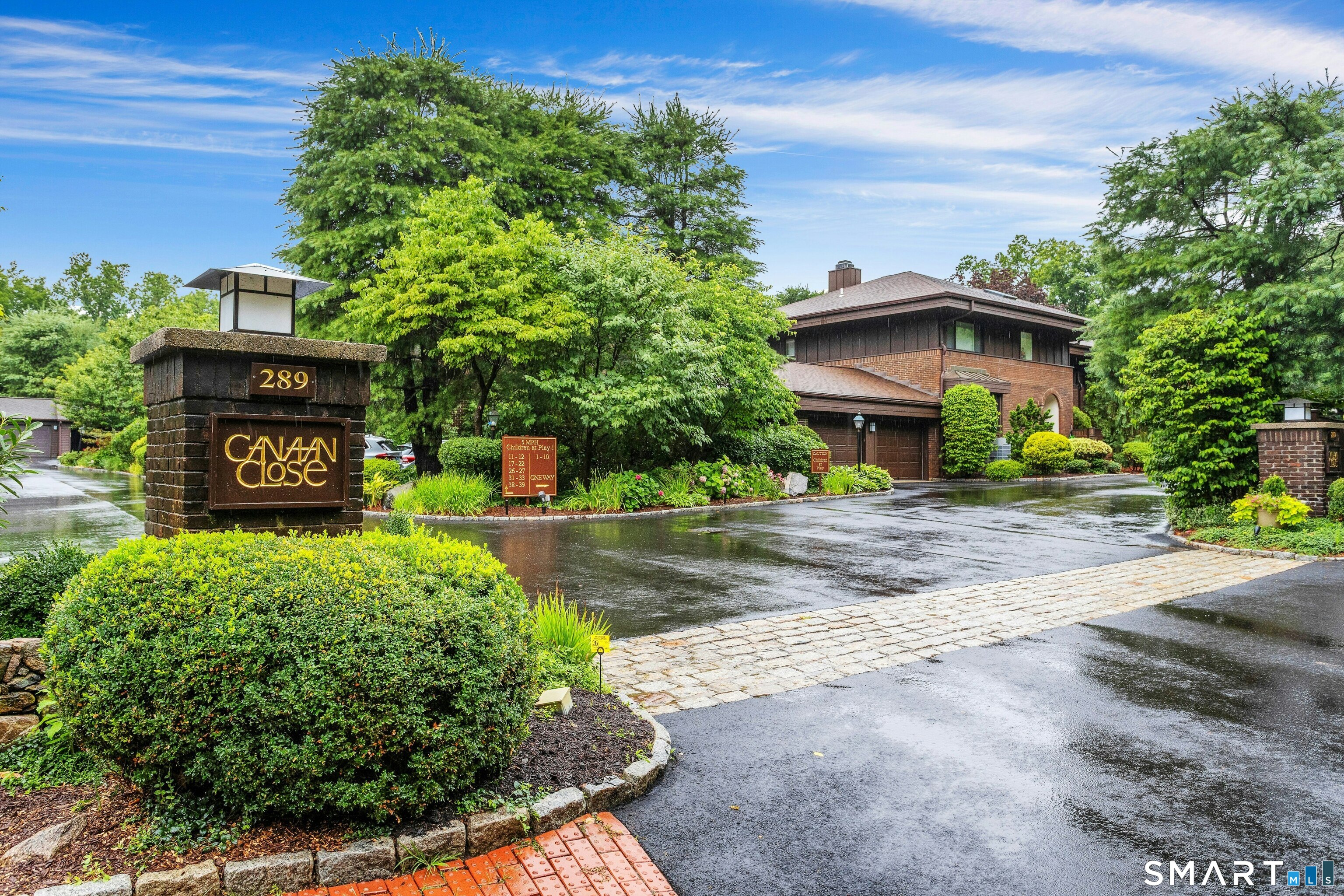 289 New Norwalk Road, 23, New Canaan, CT 06840 | For Sale at $1,450,000