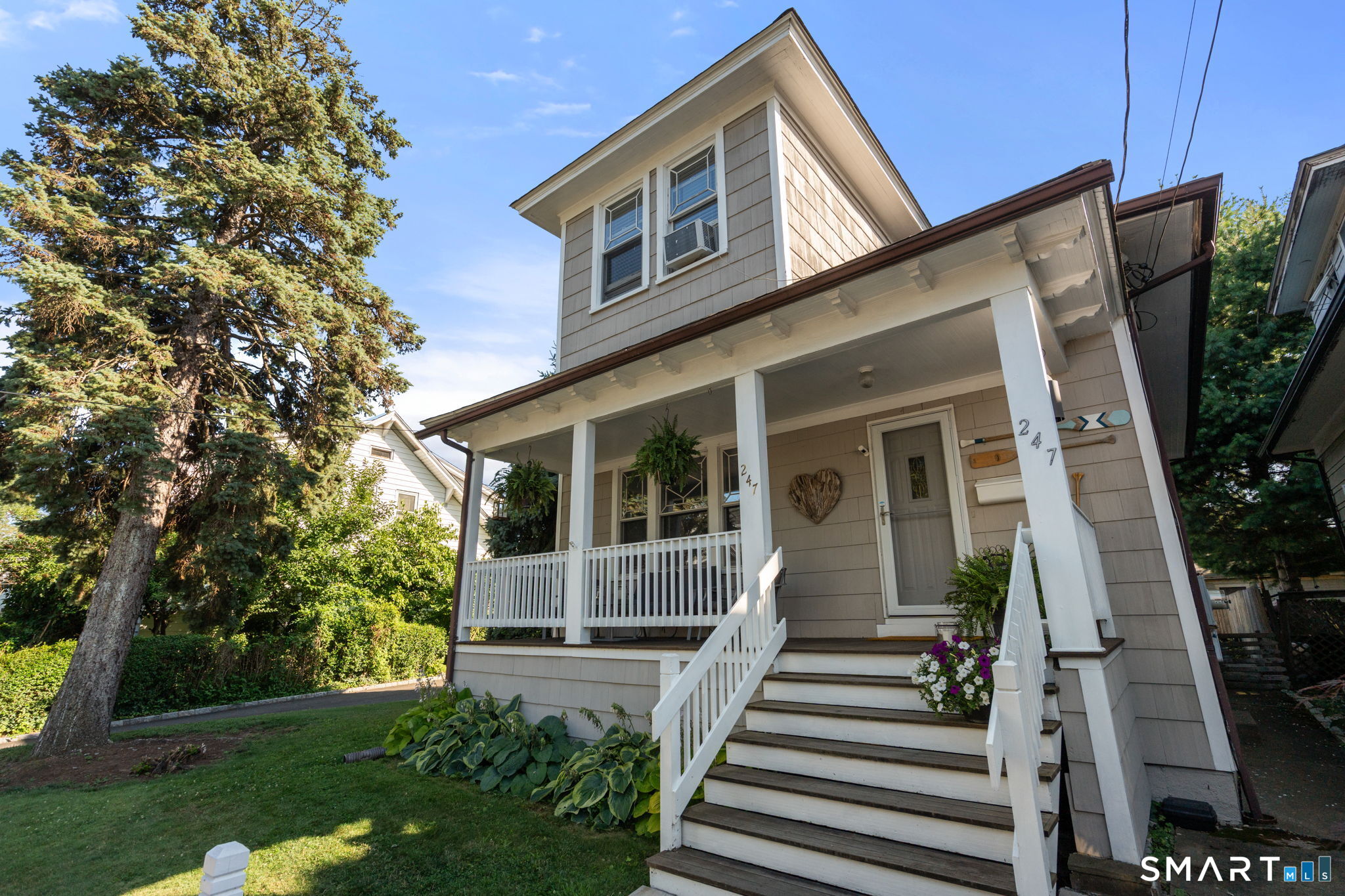 247 Harborview Avenue, Bridgeport, CT 06605 | For Sale at $699,900