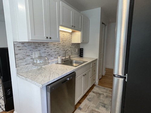  condo home for sale located at 5 Woodside Avenue, 65, Danbury, CT 06810