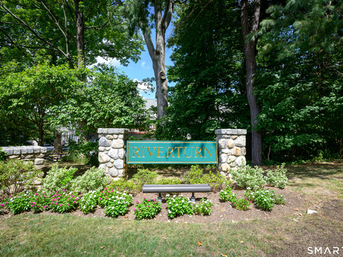  townhouse condo for sale located at 180 Turn Of River Road, 1b, Stamford, CT 06905