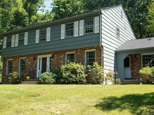  single family home for sale located at 50 Deerfield Drive, Easton, CT 06612