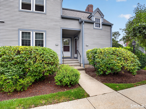  condo home for sale located at 85 Gate Ridge Road, 85, Fairfield, CT 06825