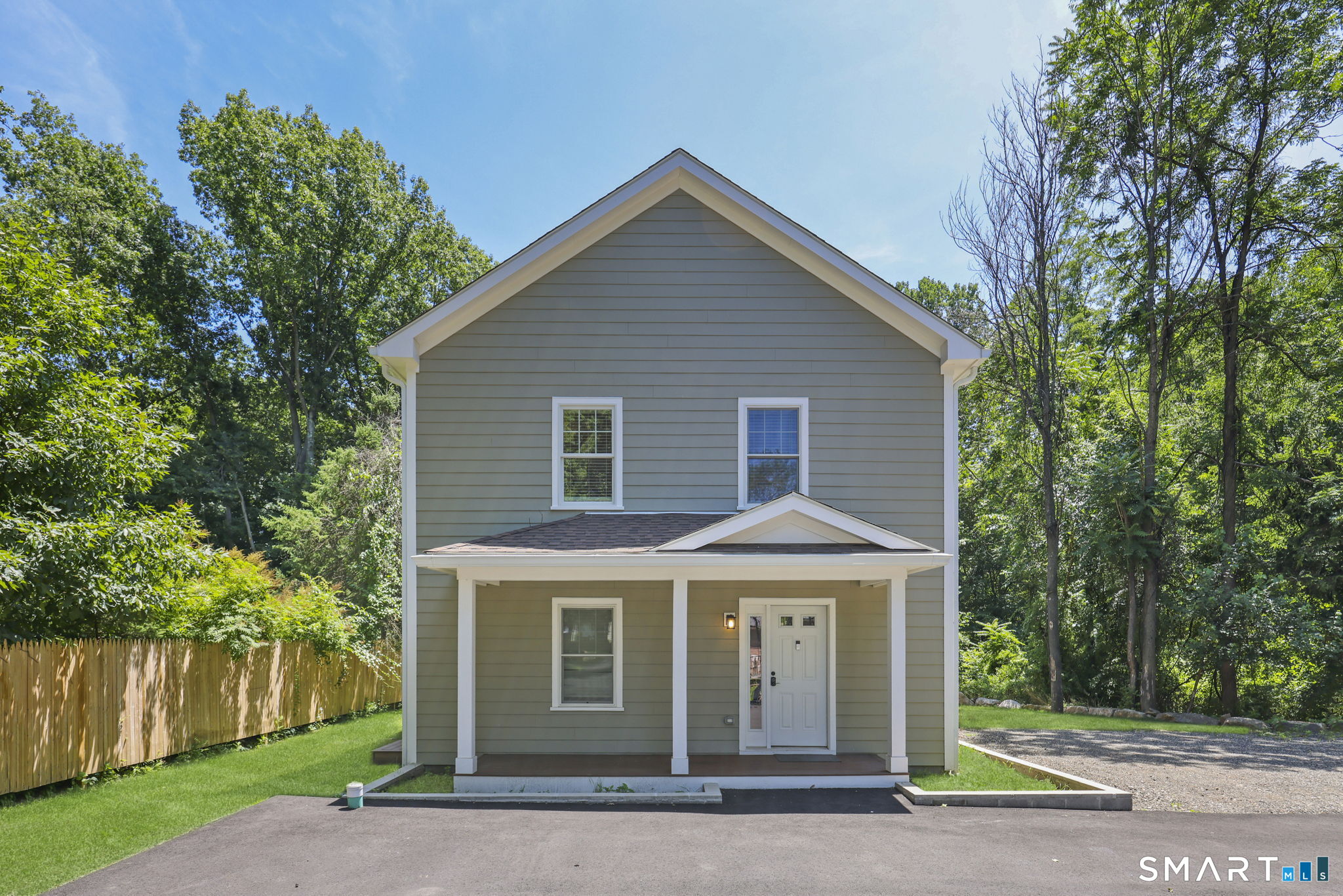 247 Eckart Street, Bridgeport, CT 06606 | For Sale at $699,999
