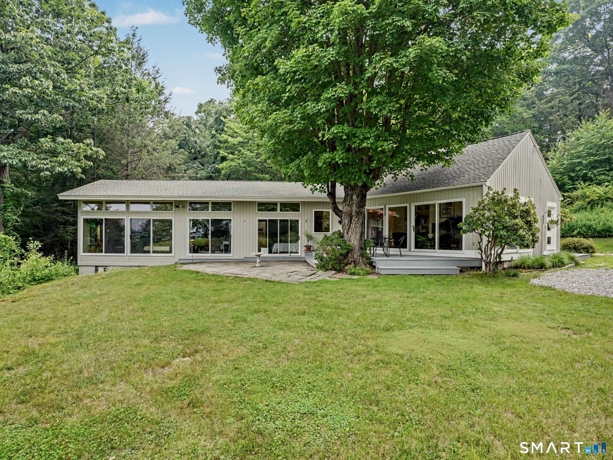 9 Neds Lane, Ridgefield, CT 06877 | For Sale at $950,000