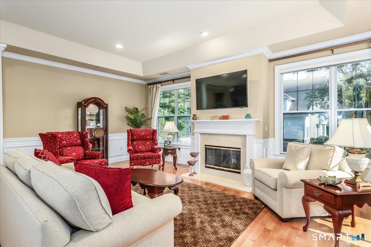 16 Franklin Court, 16, Newtown, CT 06470 | For Sale at $599,000