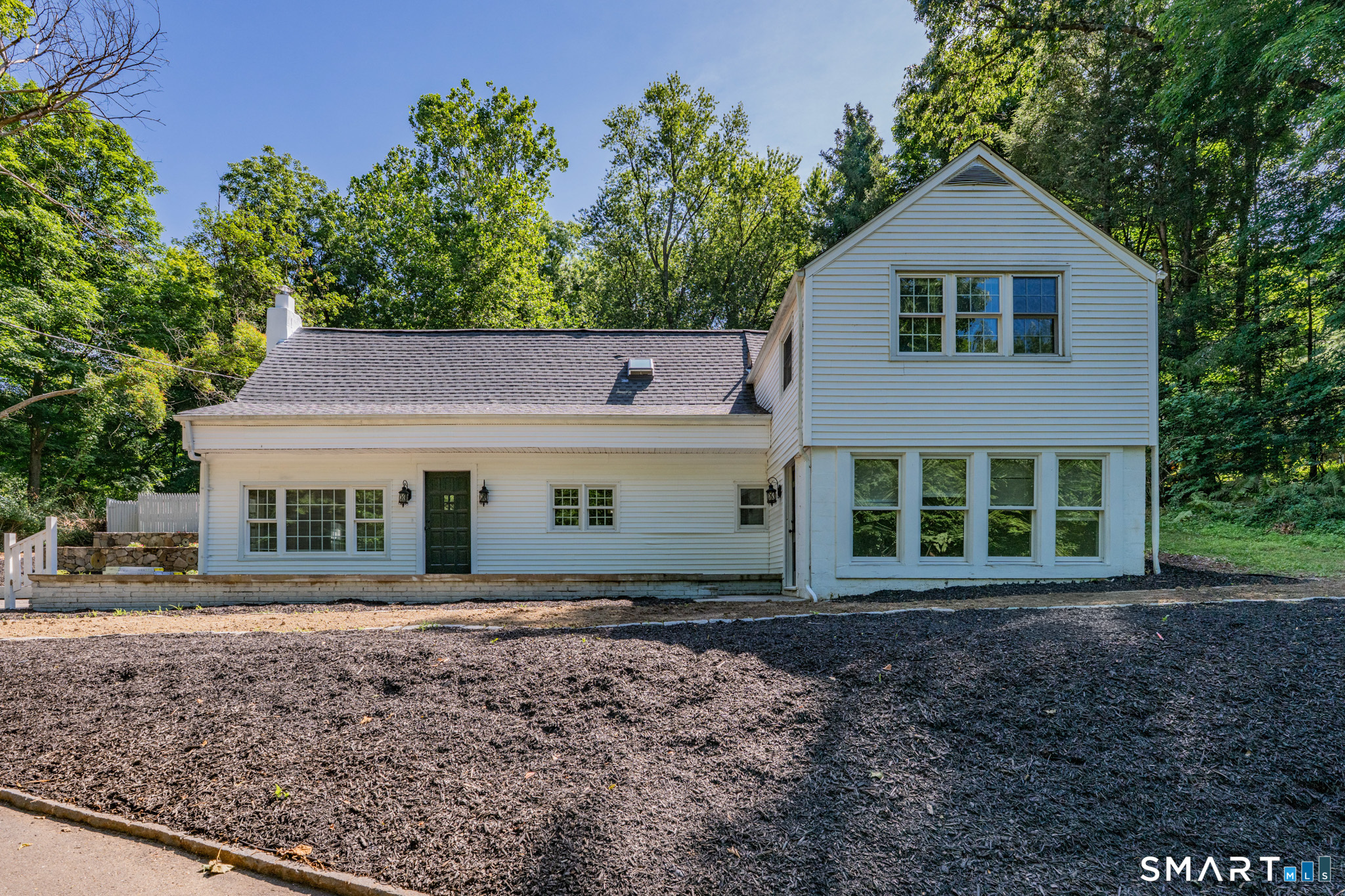 49 Old Middle Road, Brookfield, CT 06804 | For Sale at $575,000