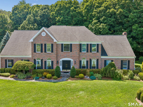  single family home for sale located at 2 Pond View Drive, Newtown, CT 06470