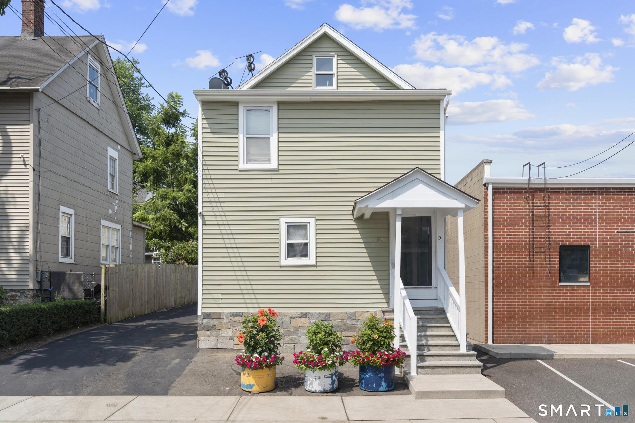 19 Davenport Street, Stamford, CT 06902 | For Sale at $999,000
