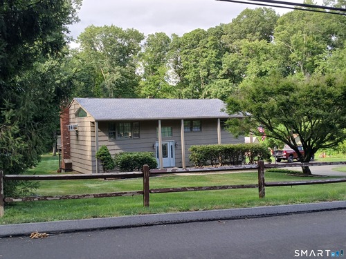  single family home for sale located at 40 Huckleberry Hill Road, Brookfield, CT 06804