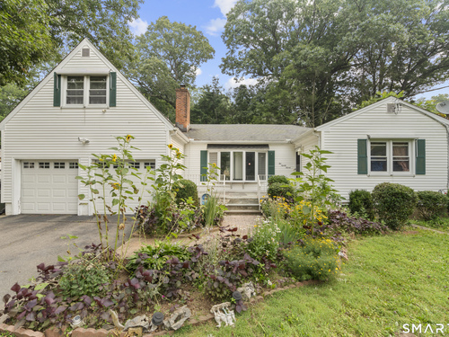  single family home for sale located at 297 Broadbridge Road, Bridgeport, CT 06610