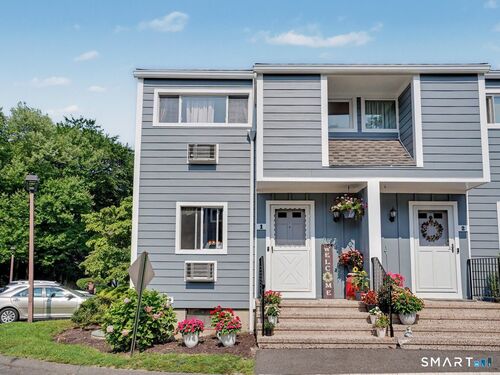  townhouse condo for sale located at 16 Donna Drive, 1, Norwalk, CT 06854