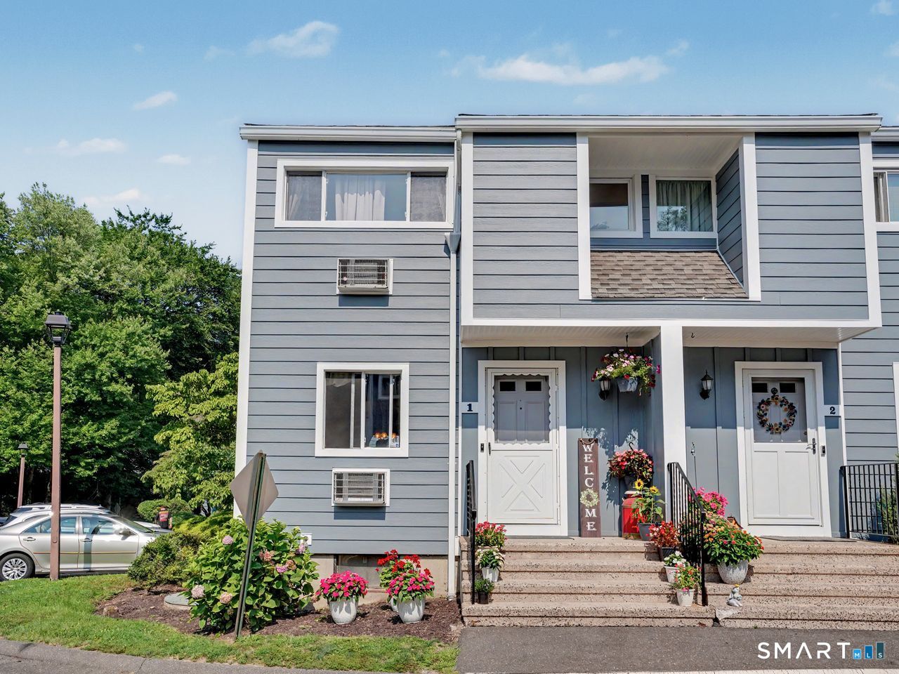 16 Donna Drive, 1, Norwalk, CT 06854 | For Sale at $379,000