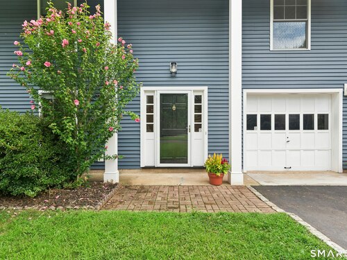  single family home for sale located at 20 Lincoln Drive, New Canaan, CT 06840
