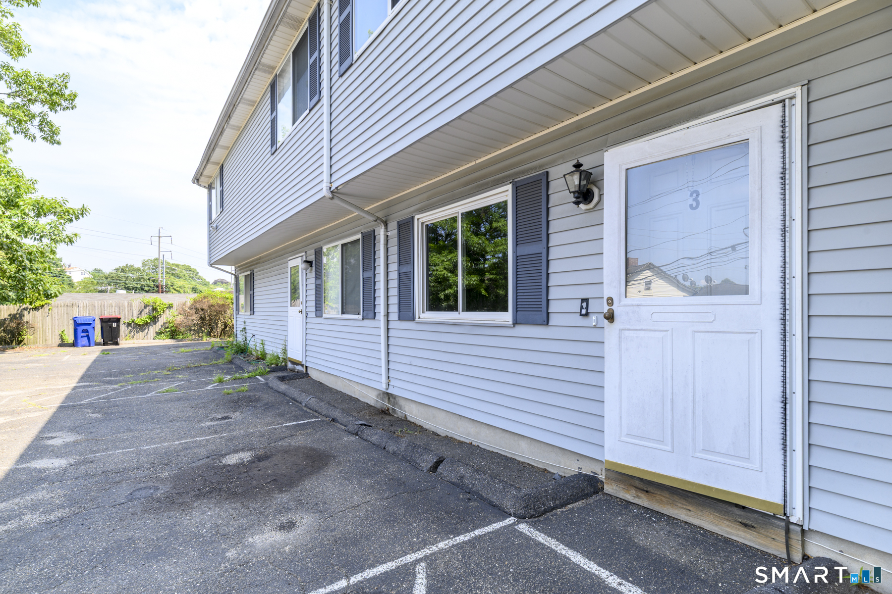 2-1/2 Laura Street, 3, Norwalk, CT 06854 | For Sale at $330,000