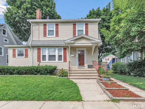  single family home for sale located at 87 Yale Street, Stratford, CT 06615