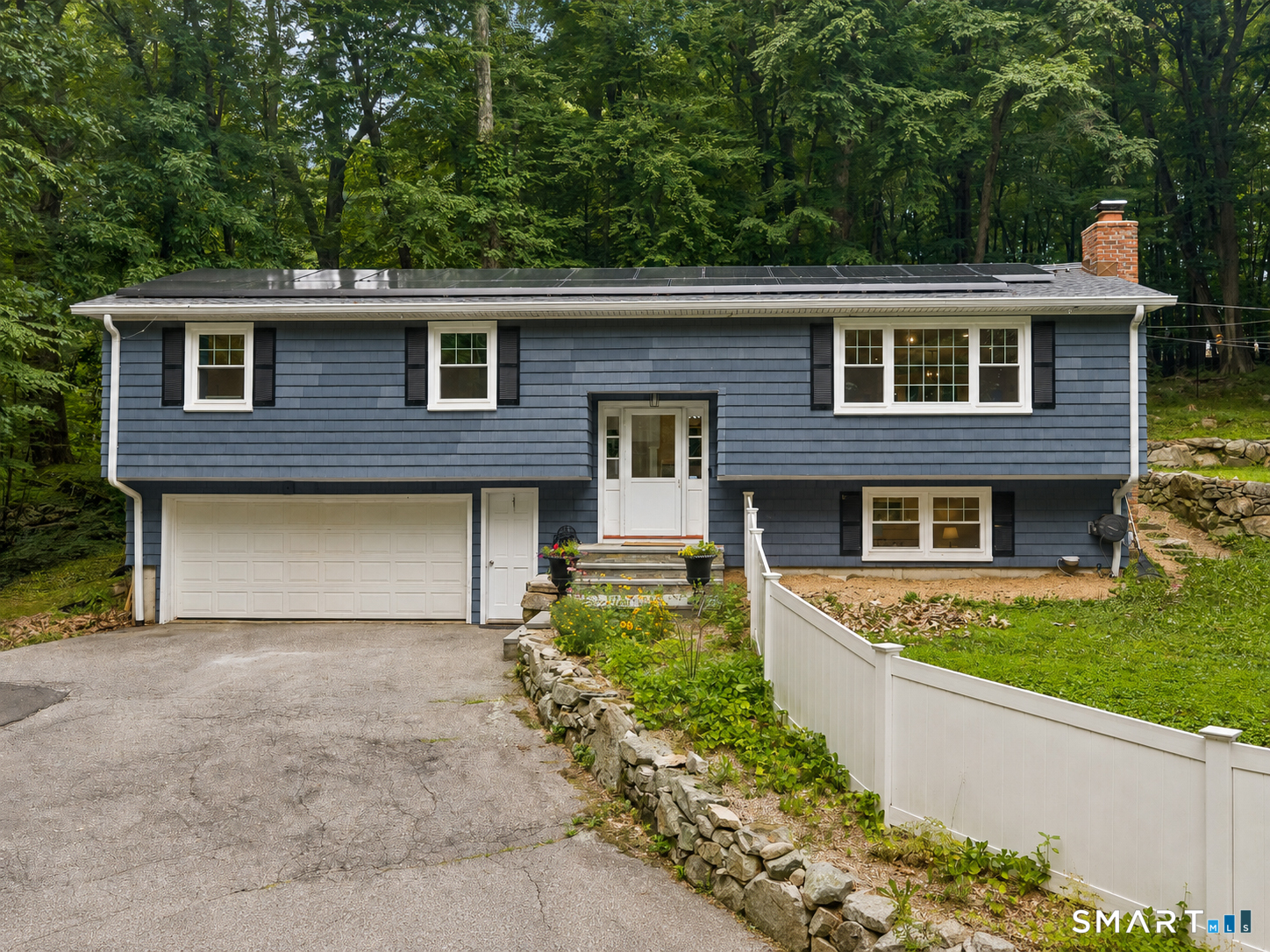233 Hattertown Road, Newtown, CT 06470 | For Sale at $629,000