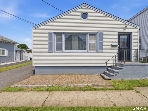  single family home for sale located at 234 Hollister Street, Stratford, CT 06615