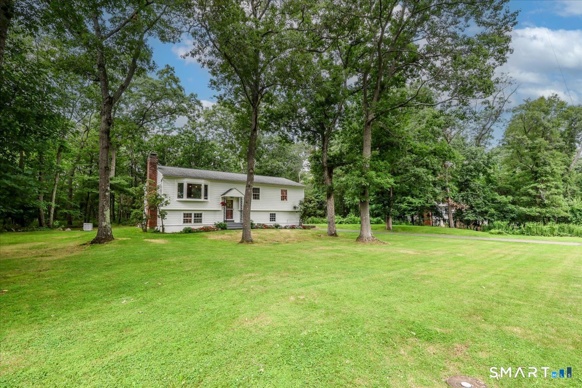 20 Acre Lane, Ridgefield, CT 06877 | For Sale at $799,000