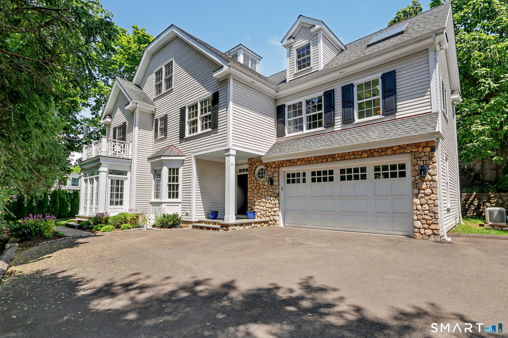 31 Richmond Hill Road, 31, New Canaan, CT 06840 | For Sale at $3,195,000