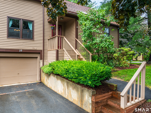  townhouse condo for sale located at 10 Stillmeadow Circle, 10, Monroe, CT 06468