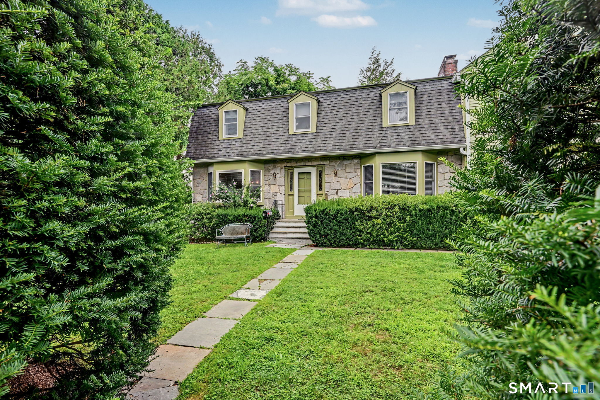 48 Green Avenue, New Canaan, CT 06840 | For Sale at $1,295,000