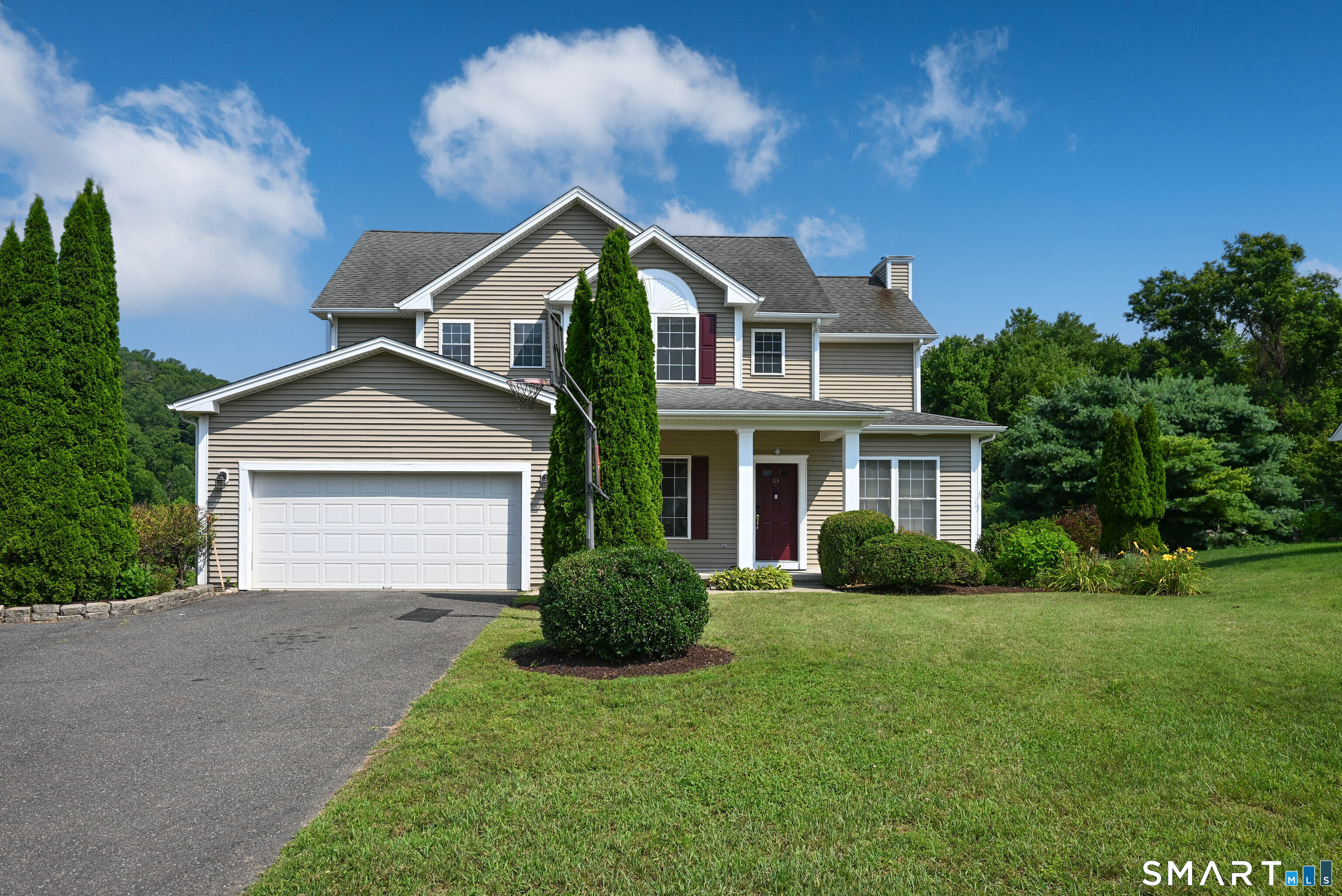 63 Meadow Brook Road, Brookfield, CT 06804 | For Sale at $725,000