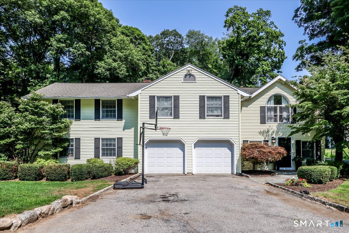 311 Mountain Road, Wilton, CT 06897 | For Sale at $1,085,000