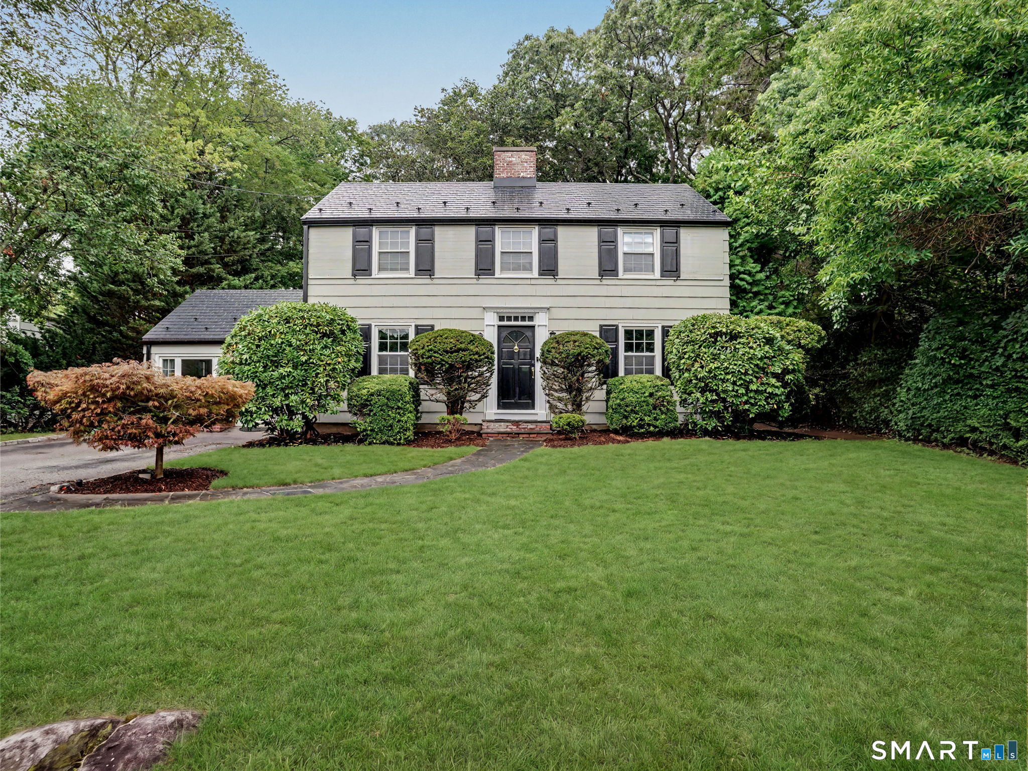 2 Arnold Lane, Norwalk, CT 06853 | For Sale at $988,000